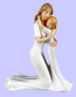 Capturing the Moments Figurine Mother's Hug